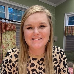 Meet your Posher, Ellie